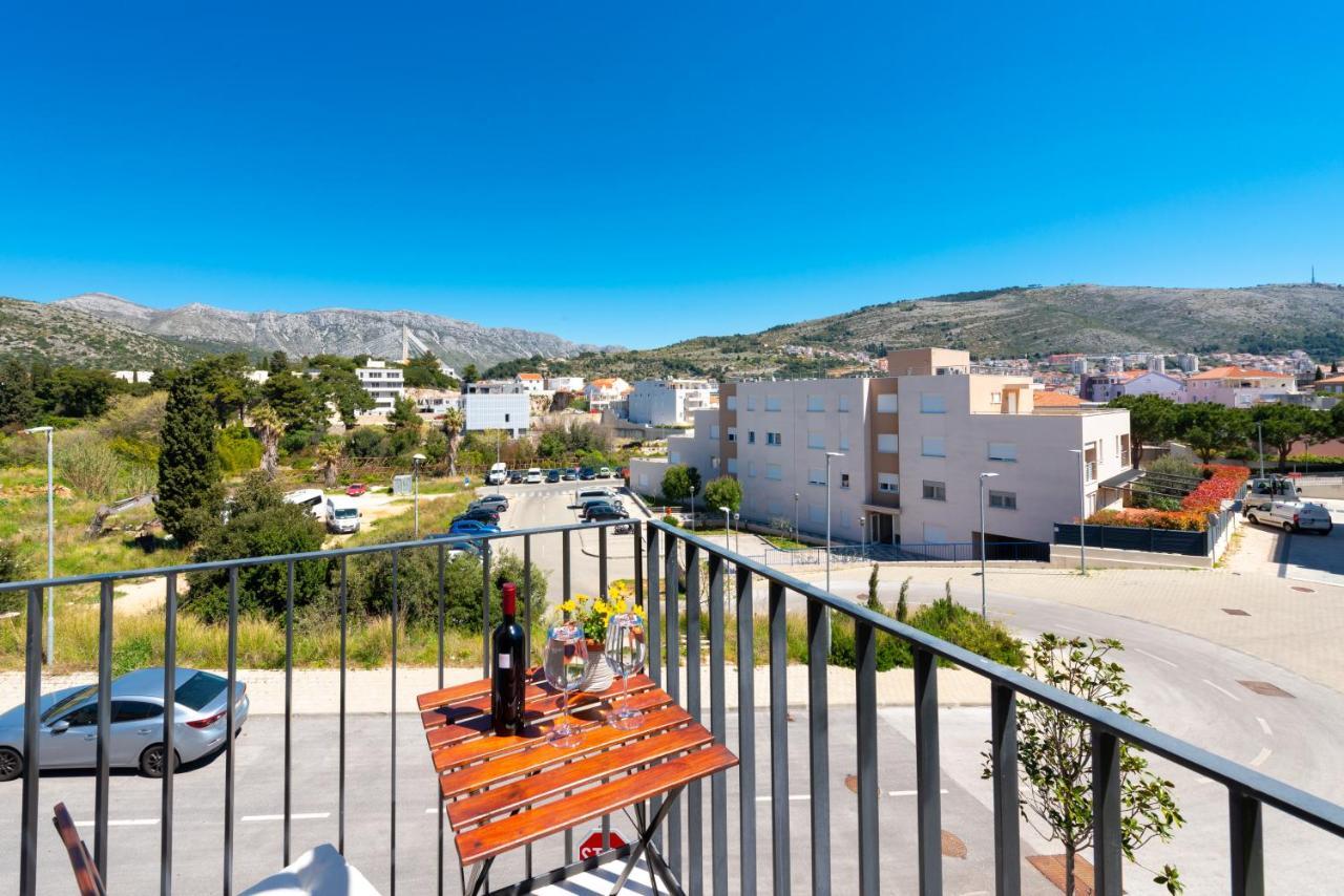 Apartment Batoni Дубровник Екстериор снимка