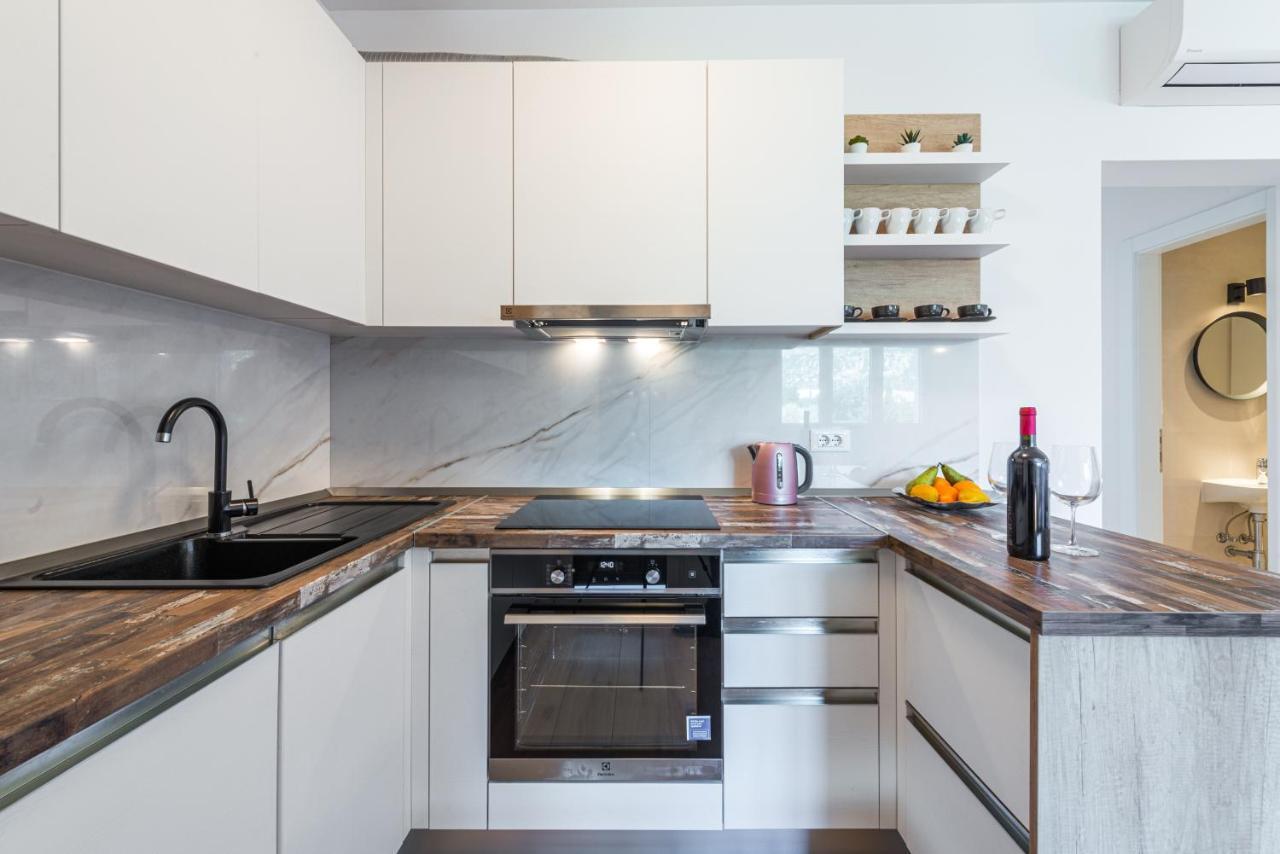 Apartment Batoni Дубровник Екстериор снимка